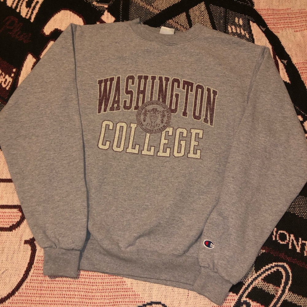 Champion "Washington College" Crewneck Sweatshirt